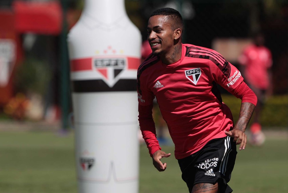 Paulinho Boia durante treino do São Paulo — Foto: Reprodução/Twitter