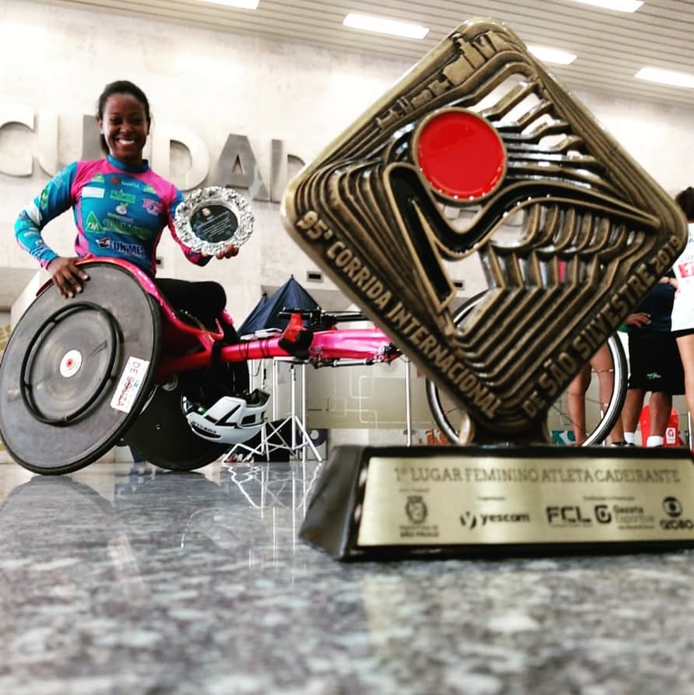 Vanessa Cristina confirmou o favoritismo na 95ª Corrida de São Silvestre — Foto: Divulgação/Unimes