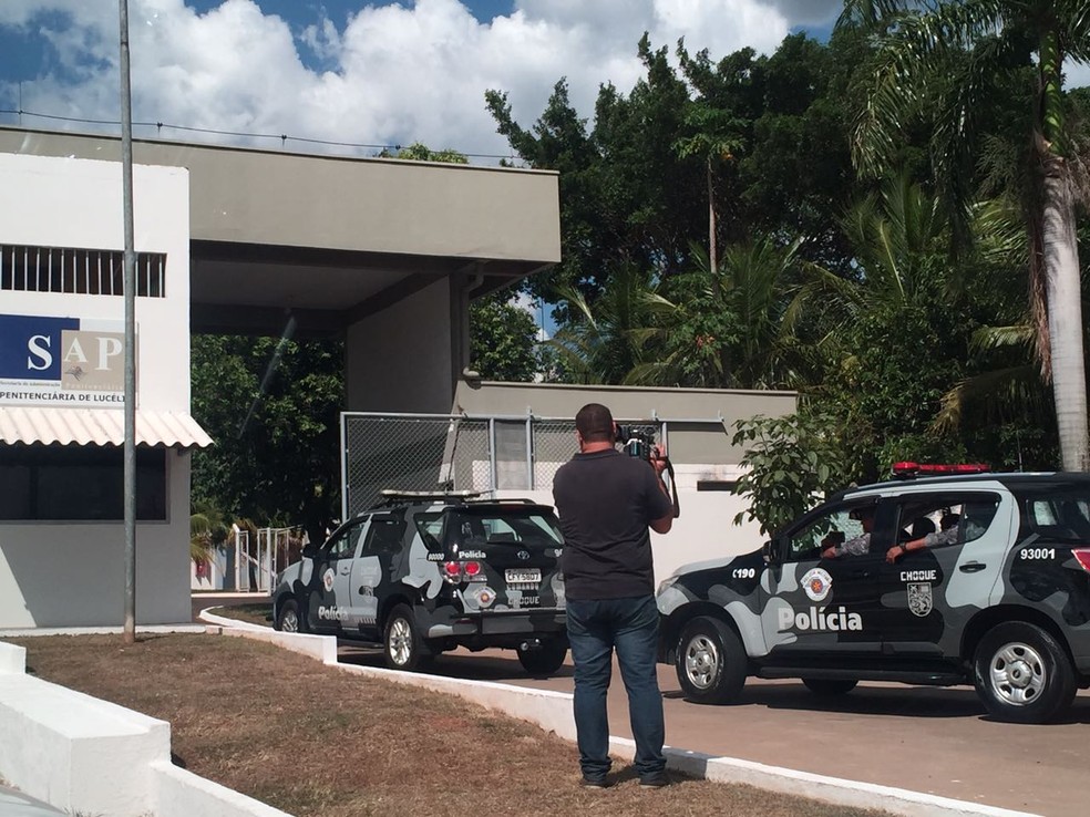 Rebelião terminou na tarde desta sexta-feira (27) na Penitenciária de Lucélia (Foto: Murilo Zara/TV Fronteira)