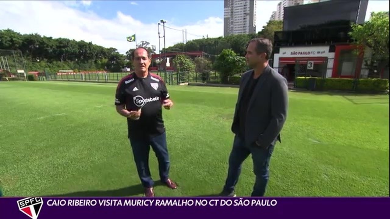 Caio Ribeiro visita Muricy Ramalho no CT do São Paulo