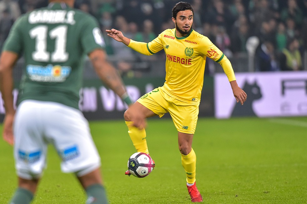 Fabio em ação pelo Nantes, da França — Foto: AFP