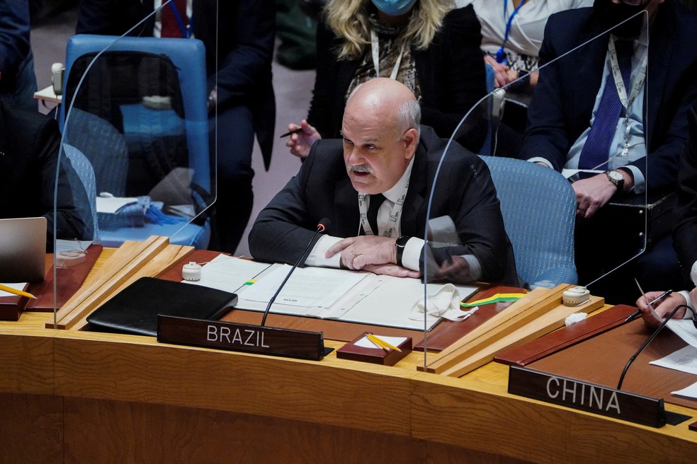Embaixador brasileiro em reunião do Conselho de Segurança das Nações Unidas em Nova York — Foto: Carlo Allegri/Reuters