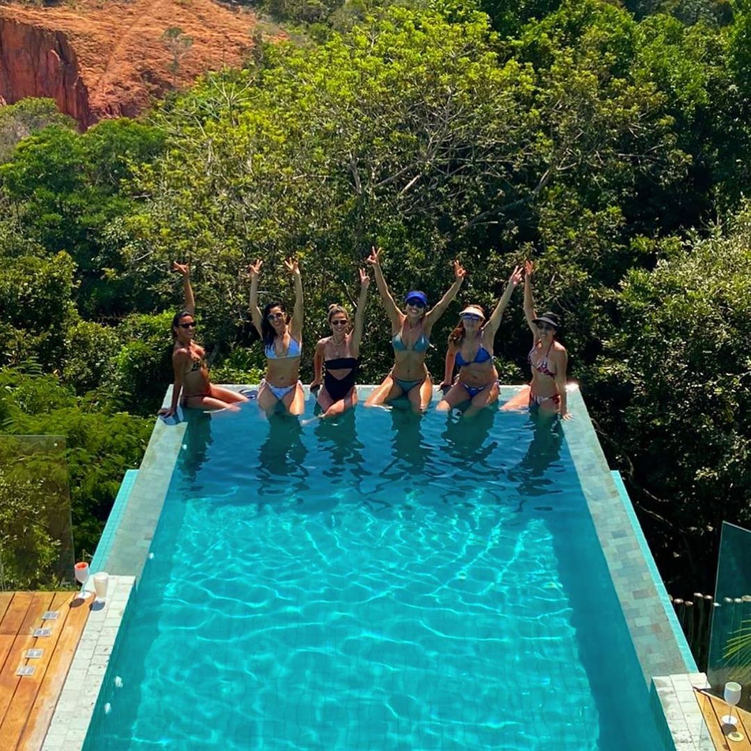 Monica Carvalho curte viagem com amigas (Foto: Reprodução Instagram)
