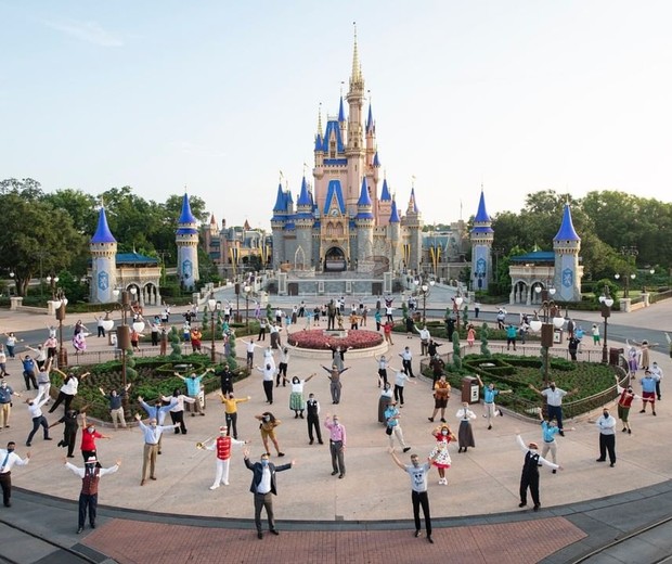 Magic Kingdom em Walt Disney Company  (Foto: Reprodução/Instagram)