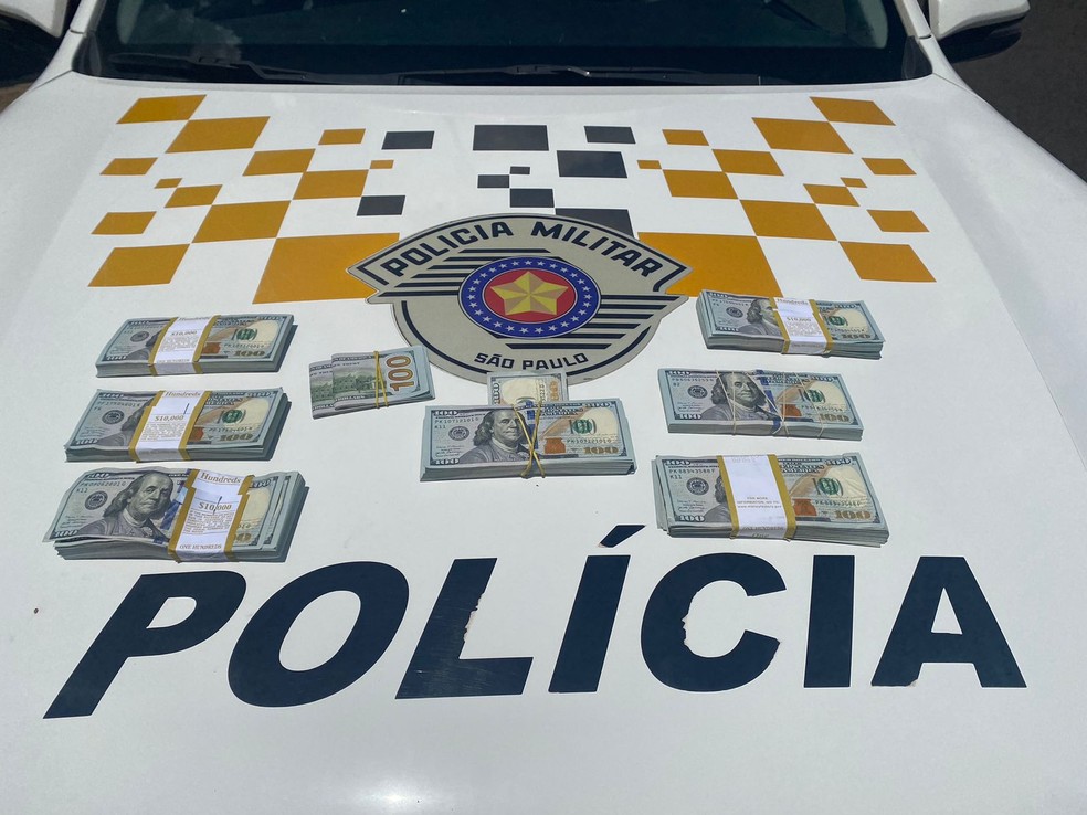 A PMR direcionou a ocorrência à Polícia Federal em Marília (Foto: Polícia Militar Rodoviária/Divulgação) — Foto: Polícia Militar Rodoviária/Divulgação