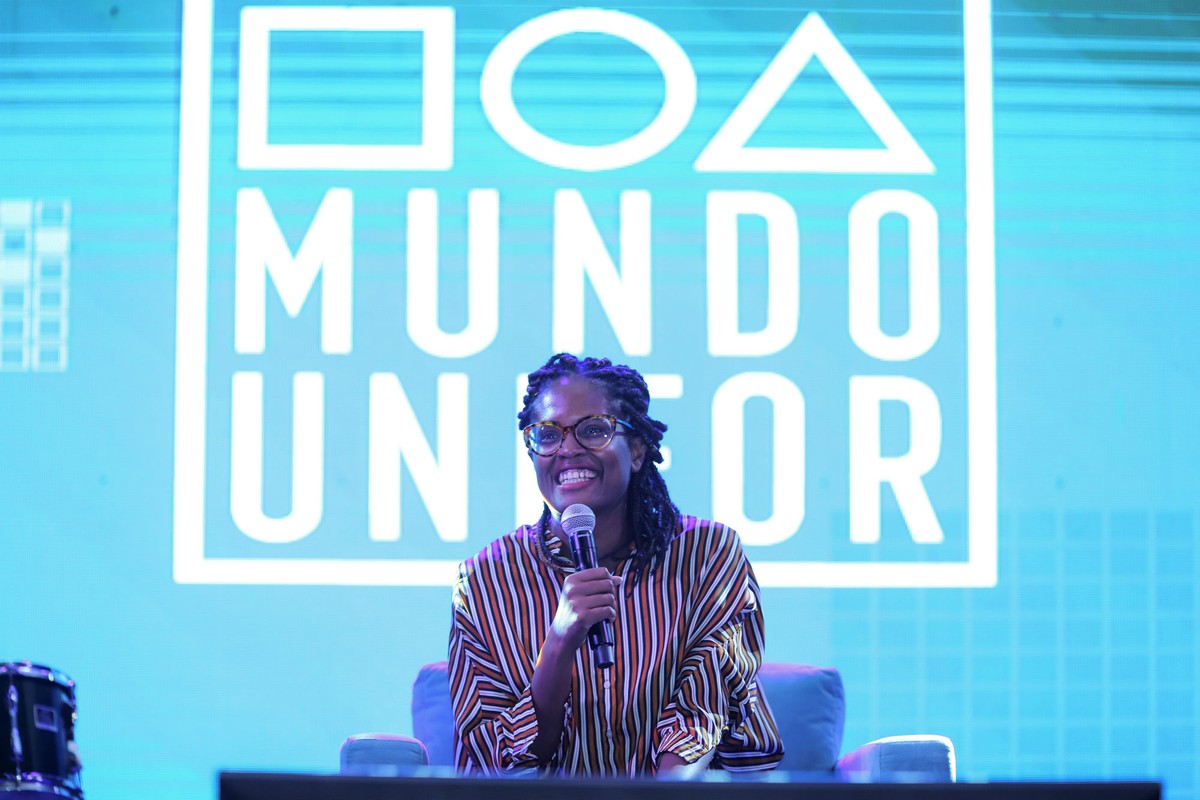 Feira do Livro na Praça Charles Miller terá mesas literárias com Djamila Ribeiro e Ailton Krenak |  Pop & Arte