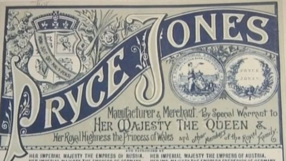 Acredita-se que o catálogo Pryce Jones tenha sido o primeiro catálogo de mala direta quando começou, em 1861 — Foto: BBC