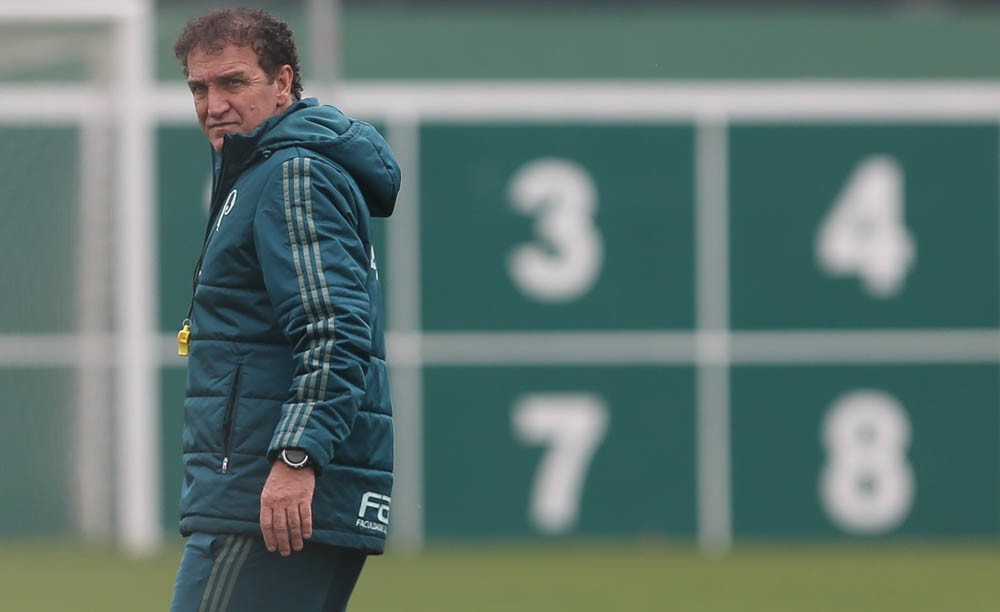  Cuca descarta volta de Felipe Melo ao Palmeiras: 