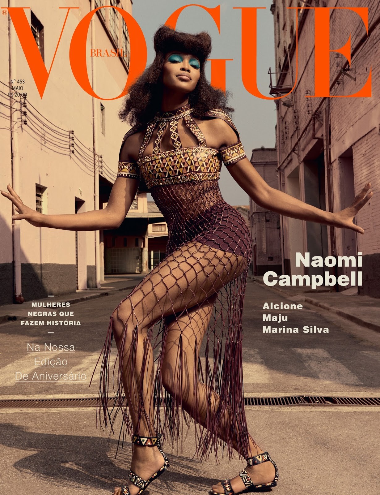 Maio 2016: Naomi Campbell fotografada por Zee Nunes, Bob Wolfenson e Gui Paganini (Foto: Arquivo Vogue Brasil)