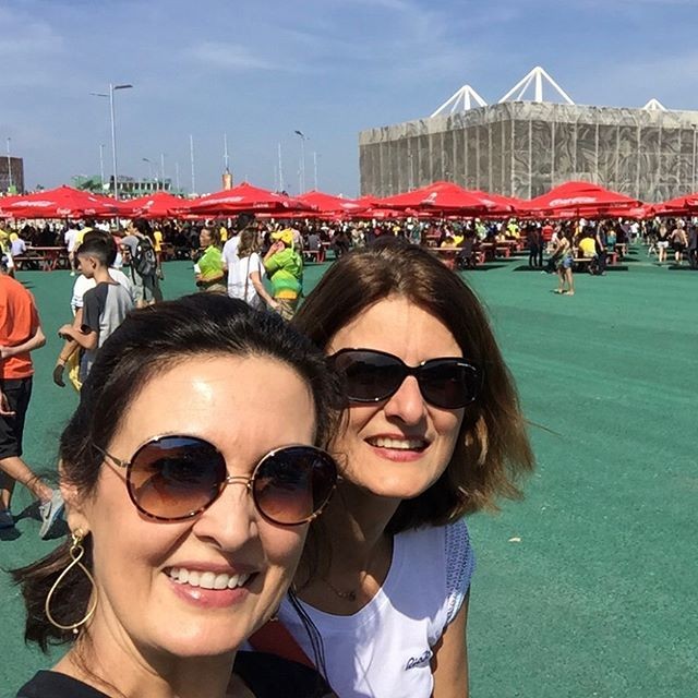 Fátima e a irmã Vânia (Foto: Reprodução/Instagram)