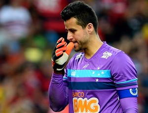 Cruzeirenses lamentam erros em derrota, mas ressaltam vantagem