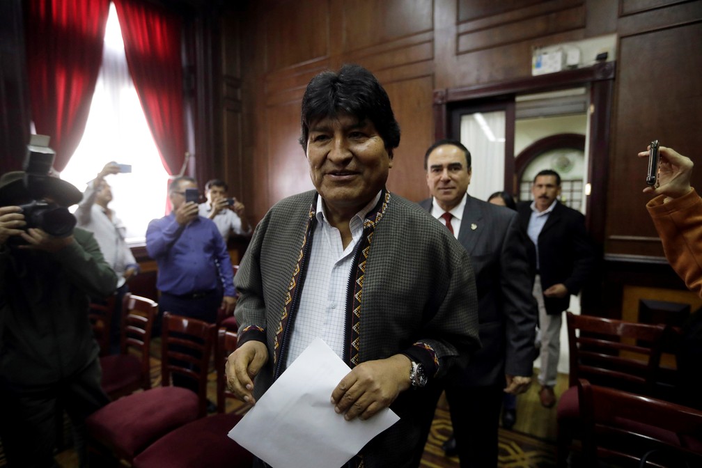 Evo Morales, ex-presidente da Bolívia, participa de coletiva de imprensa no México — Foto: Luis Cortes/Reuters