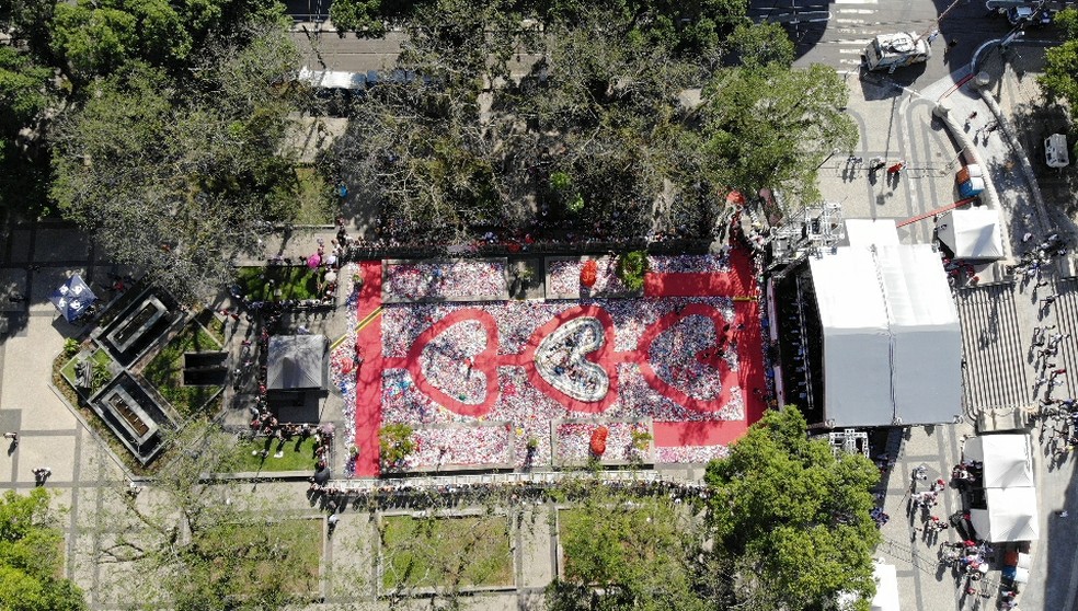8&ordf; edi&ccedil;&atilde;o da A&ccedil;&atilde;o do Cora&ccedil;&atilde;o, em 2019, bateu recorde e leva mais de 200 mil cora&ccedil;&otilde;es &agrave; Pra&ccedil;a Mau&aacute; &mdash; Foto: Carlos Nogueira/Jornal A Tribuna de Santos