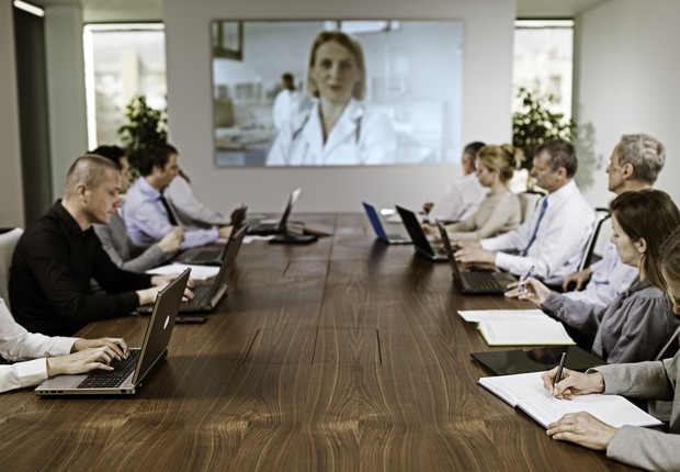videoconferrencia, call, sala reunião, telas, escritório, reuniões, sala, office (Foto: VM/Getty Images)