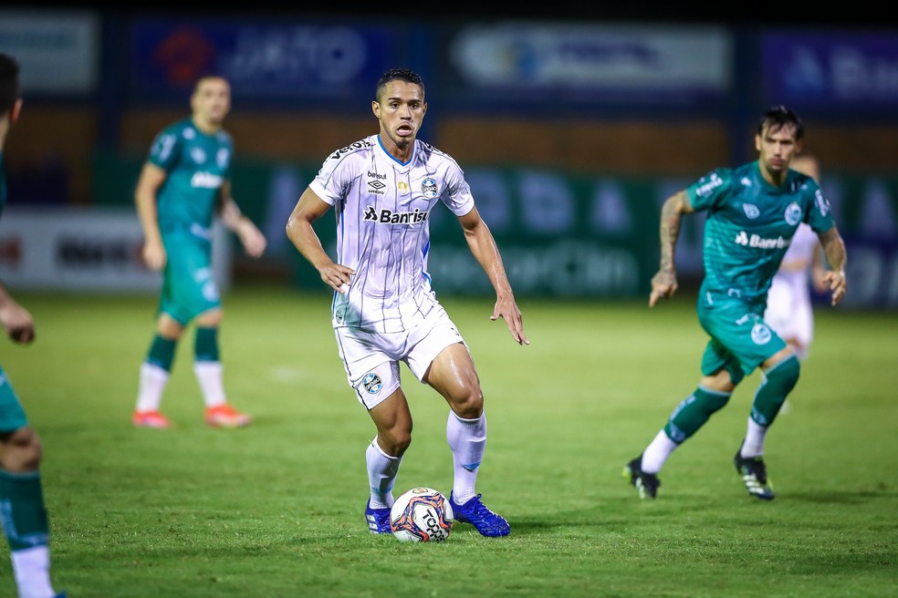 Grêmio falha tecnicamente e conhece primeira derrota na temporada