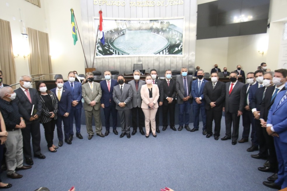 Cúpula diretiva para o biênio 2021-2023 da Mesa Diretora da ALE-AL — Foto: ALE-AL