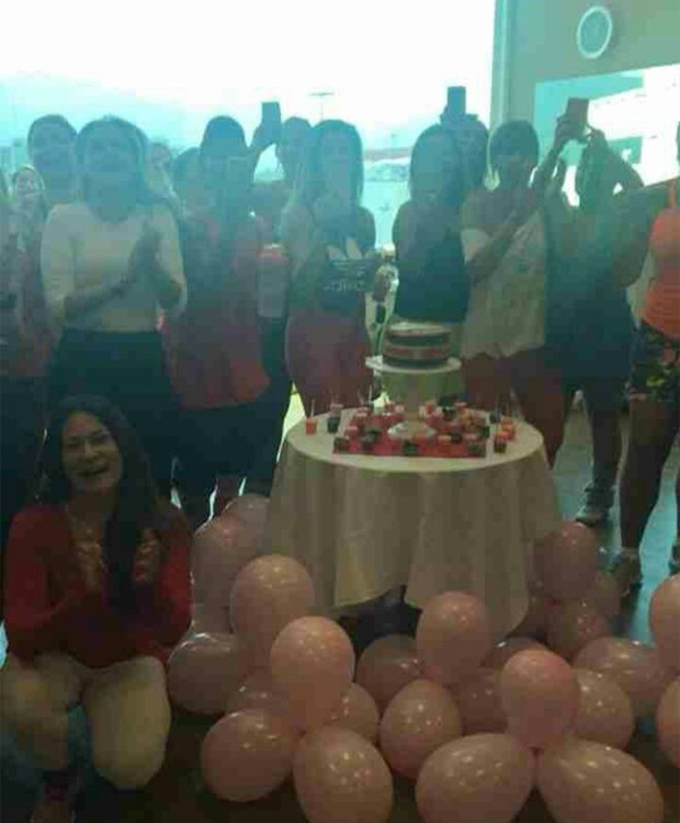 Companheiros de academia parabenizaram Viviane Araújo por aniversário (Foto: Reprodução/Instagram)