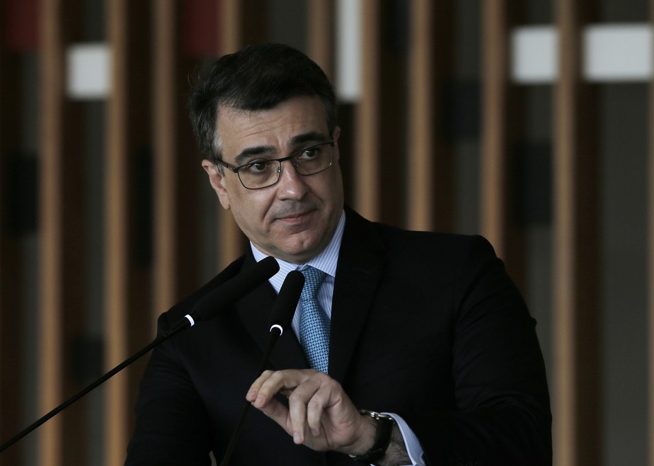 O ministro das Relações Exteriores, Carlos França, durante pronunciamento