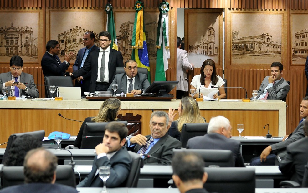Sessão da Câmara Municipal de Natal definiu redução de comissões permanentes da Casa  — Foto: Elpídio Júnior/CMN