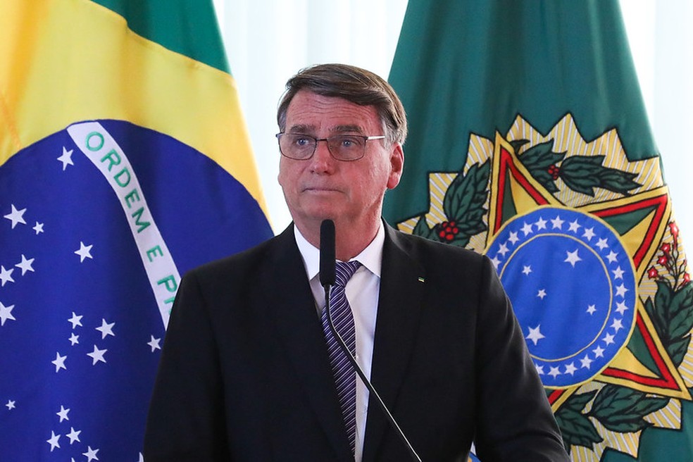 Bolsonaro durante o encontro na segunda-feira (18) com chefes de missão diplomática em que atacou o sistema eleitoral brasileiro, no Planalto. — Foto: Clauber Cleber Caetano/PR
