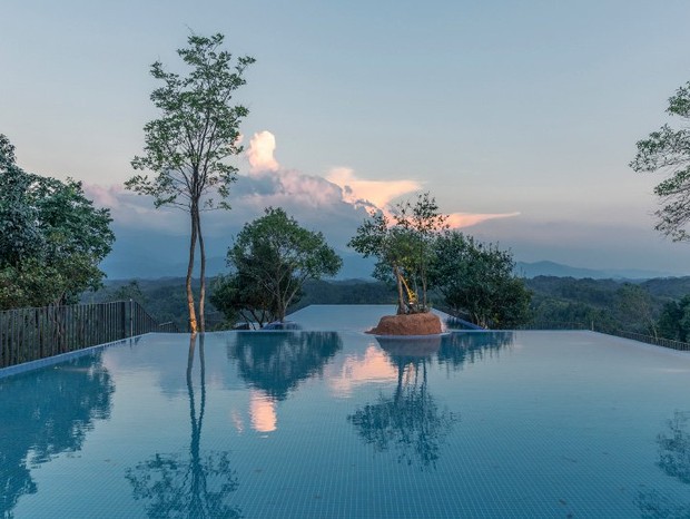 Hotel no topo da montanha promete vistas deslumbrantes na China (Foto: Divulgação)
