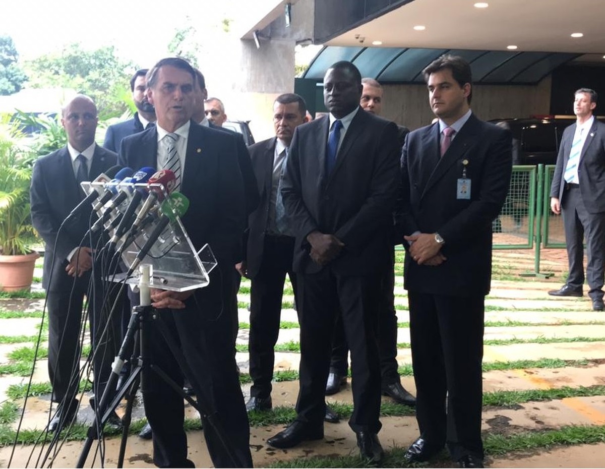 'Funai vai para algum lugar', diz Jair Bolsonaro