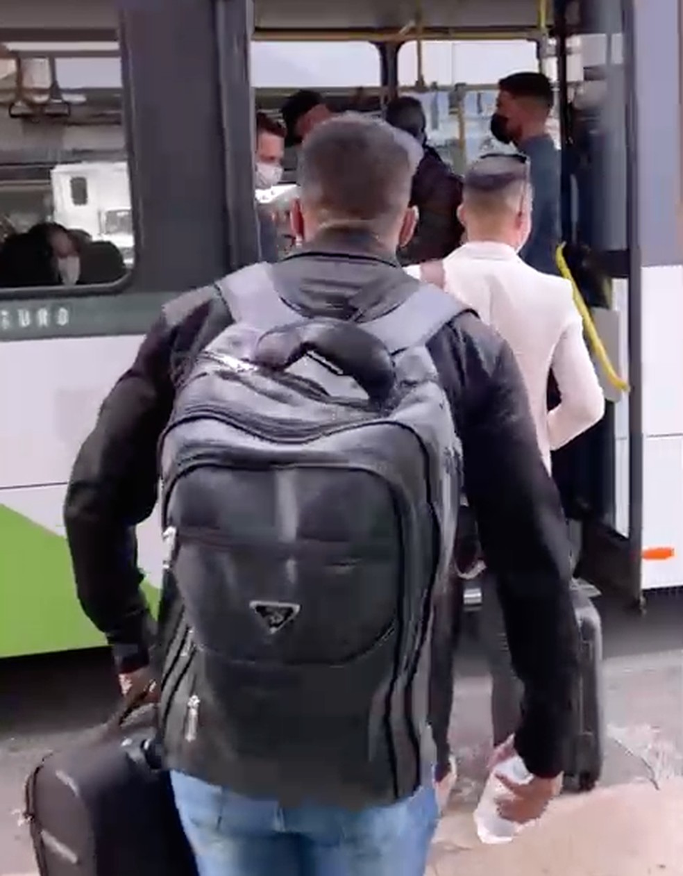 Mochila furtada em hotel de São Paulo — Foto: Divulgação