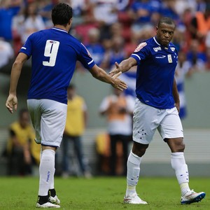 Com contrato no fim, Damião e Júlio têm chance de redenção em Floripa