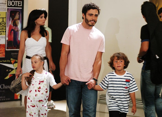 Thiago Rodrigues interpretava o pai de Francisco e Clara na trama (Foto: Tv Globo)
