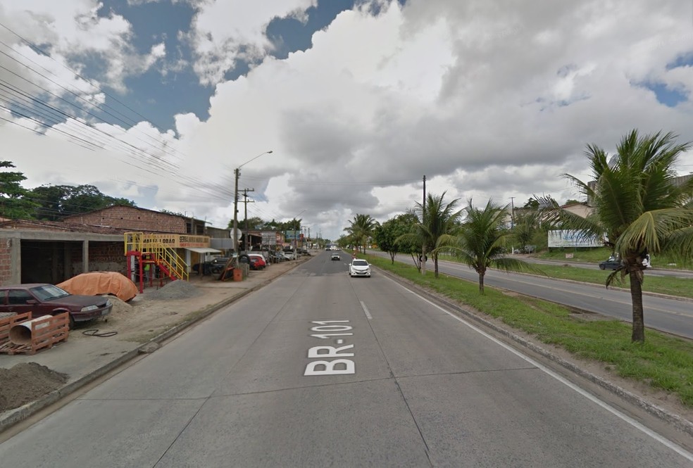 Acidente ocorreu em Cruz de Rebouças, em Igarassu (Foto: Reprodução/Google Street View)