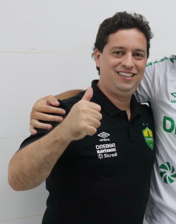 Presidente Do Cuiaba Desmente Boato De Cunho Pessoal Para Demissao De Valentim Absurdo Cuiaba Ge