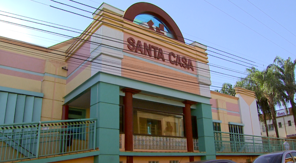Santa Casa de Sert&atilde;ozinho, SP, est&aacute; com todos os leitos destinados &agrave; Covid-19 ocupados nesta ter&ccedil;a-feira (14) &mdash; Foto: Reprodu&ccedil;&atilde;o EPTV