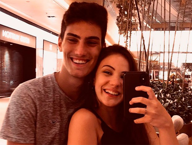 Felipe Tupinambá e Giovanna Ríspoli (Foto: Reprodução/Instagram)