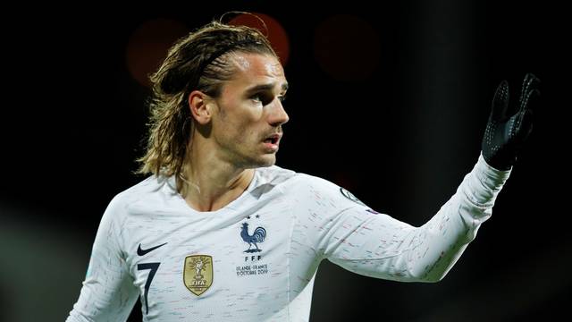Griezmann fez boa partida, apesar de a França não ter conseguido muito êxito no ataque