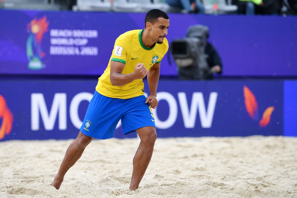 Rodrigo vibra com o seu gol no primeiro tempo — Foto: Octavio Passos/FIFA
