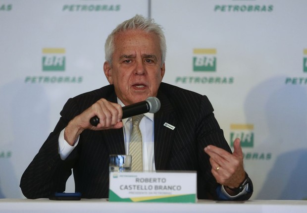 O Bolsonaro acha que é dono da Petrobras', diz ex-presidente da empresa -  Estadão