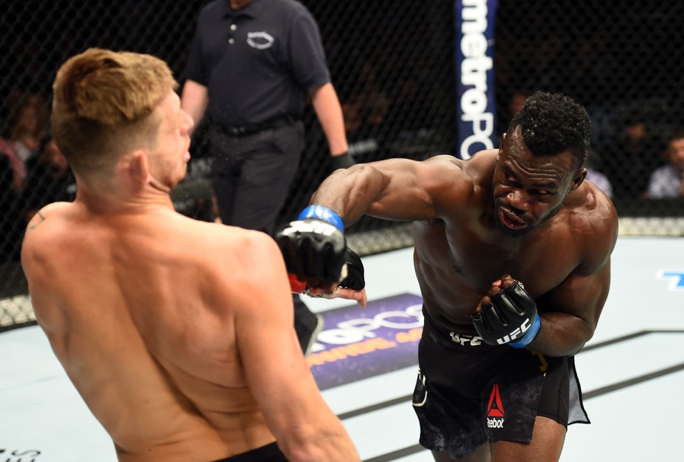 Uriah Hall x Krzysztof Jotko UFC Pittsburgh (Foto: Getty Images)