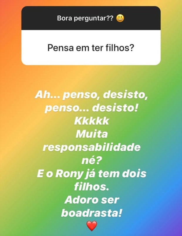 Paula Fernandes responde perguntas de fãs no Instagram (Foto: Reprodução/Instagram)