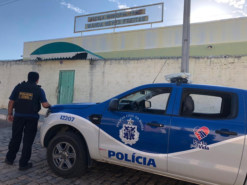 Ação tem o objetivo de combater o tráfico de drogas nas escolas da Bahia — Foto: Divulgação/Polícia Civil 