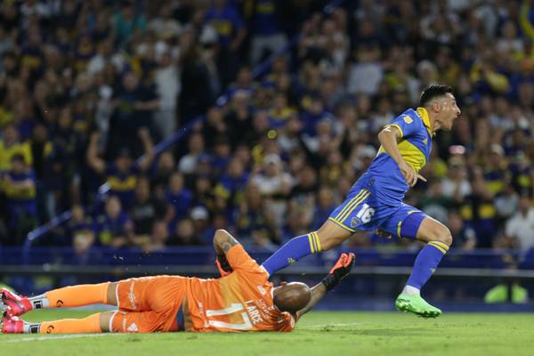 Emprestado ao Boca, Merentiel perdeu espaço, mas ainda pode render uma bolada ao Palmeiras