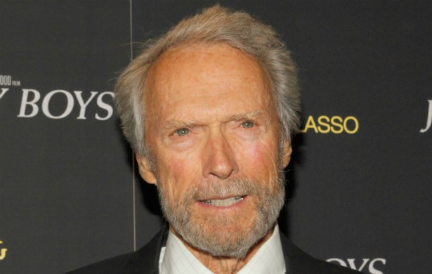 Outro identificado com os republicanos norte-americanos é o premiado ator e diretor Clint Eastwood. Ele critica Barack Obama sempre que tem oportunidade. (Foto: Getty Images)