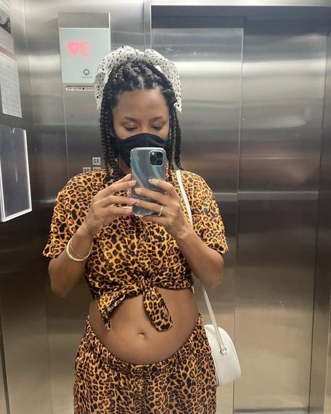 Jéssica Ellen mostra a barriguinha grávida pela primeira vez  (Foto: Reprodução/Instagram)