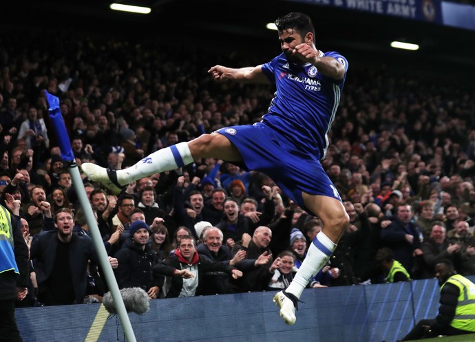 Diego Costa Chelsea x Stoke (Foto: Reuters)