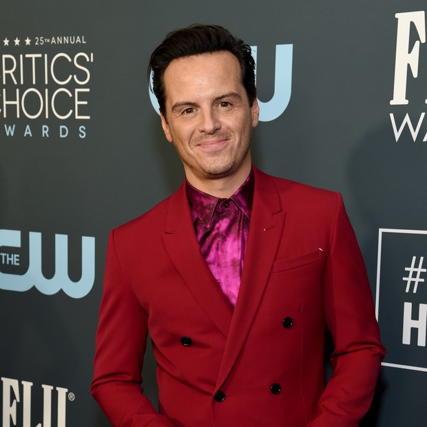SANTA MONICA, CALIFORNIA - JANUARY 12: Andrew Scott attends the 25th Annual Critics' Choice Awards at Barker Hangar on January 12, 2020 in Santa Monica, California. (Photo by Michael Kovac/Getty Images for Champagne Collet) (Foto: Getty Images for Champagne Colle)