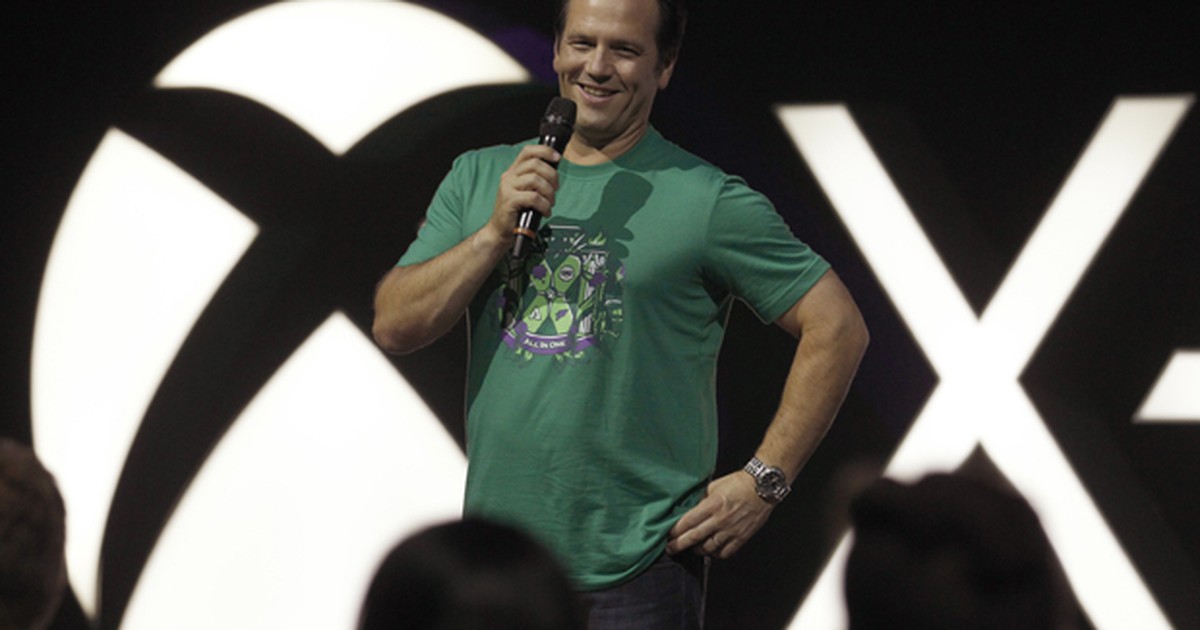 G1 - Phil Spencer, chefe da divisão Xbox, virá à BGS 2015 - notícias em  Brasil Game Show 2015