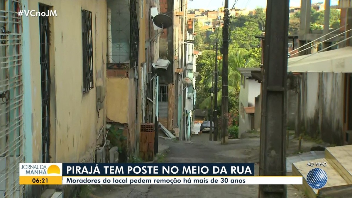 Moradores Reclamam De 4 Postes Instalados No Meio Da Rua Em Salvador Há 38 Anos Bahia G1 0410