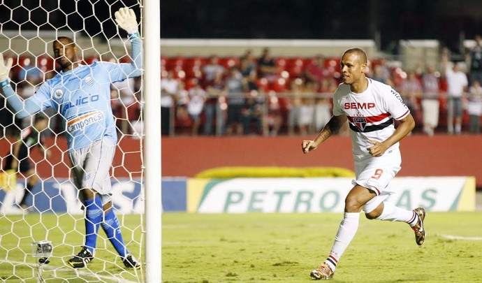 Fabuloso avalia quarteto ofensivo do Tricolor: 'Estamos no caminho certo'