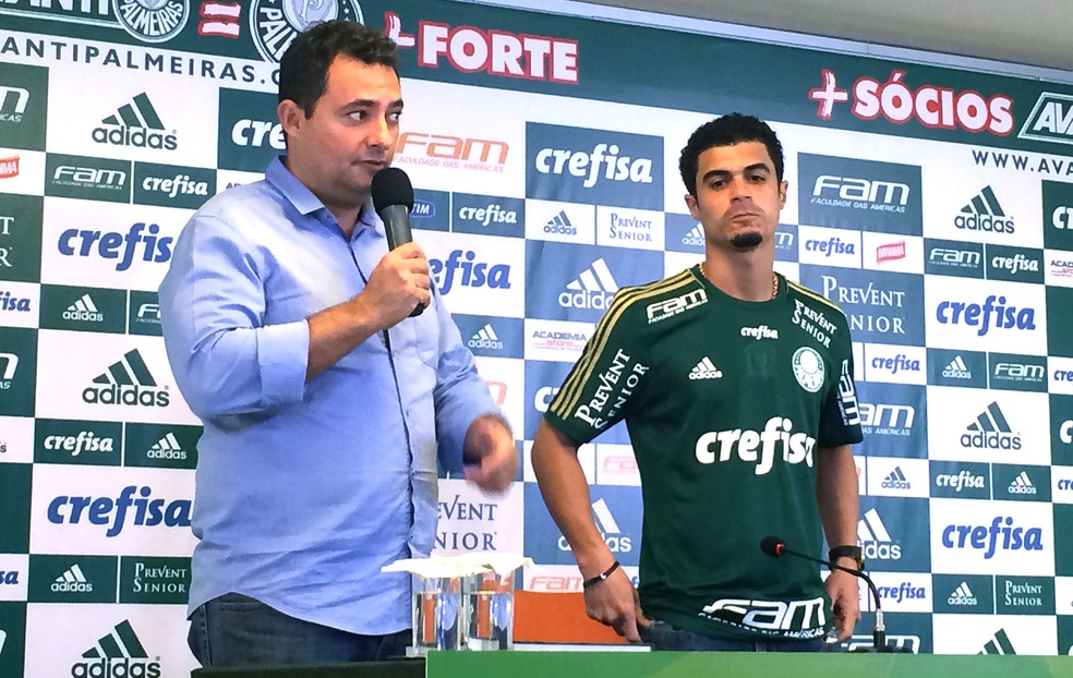 Palmeiras ganha recurso na Fifa e se livra de multa por transferência do lateral-esquerdo Egídio