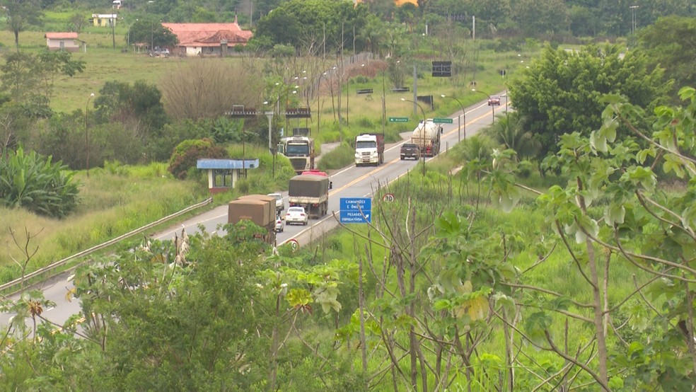 Dnit fiscaliza veículos em dois pontos do estado. — Foto: Reprodução/Rede Amazônica