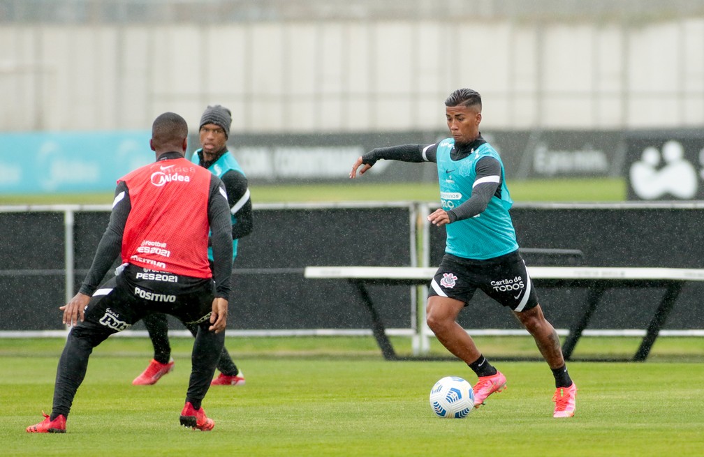 Juan David pede rescisão e pode deixar o Corinthians
